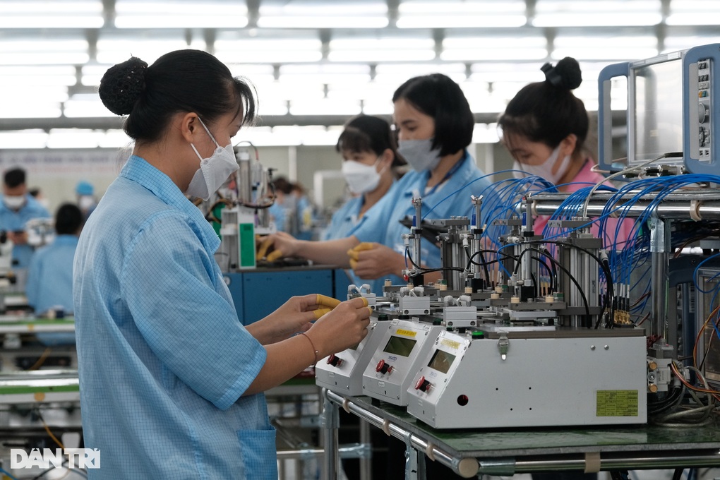 Thu nhập bình quân của người Việt tăng gần 1 triệu đồng mỗi tháng - 1 Thu nhập bình quân của người Việt tăng gần 1 triệu đồng mỗi tháng - 1