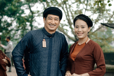 Sao Mai Huyền Trang đóng cùng diễn viên Ngọc Quỳnh trong "Về miền ký ức"