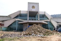 "Bi đát" những công trình trăm tỷ ở Cửa khẩu Quốc tế Cầu Treo