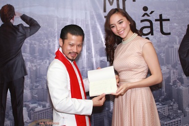 Dương Trương Thiên Lý tái xuất vì "đàn anh"