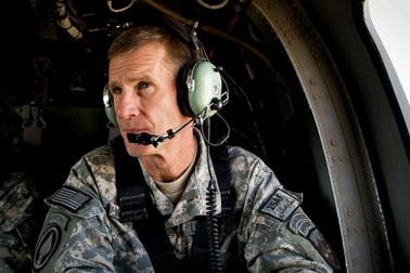 Tổng thống Trump công kích nặng nề cựu tướng 4 sao ngày đầu năm mới