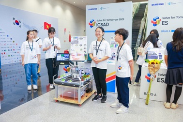 Thế hệ trẻ tài năng dấn thân giải quyết vấn đề xã hội hiện hữu