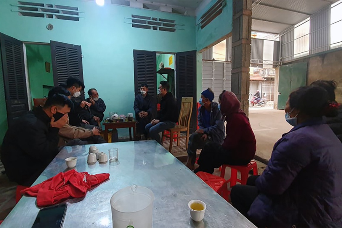 Vụ bé 3 tuổi nghi bị cắm đinh vào đầu: Triệu tập một số cá nhân - 3 Vụ bé 3 tuổi nghi bị cắm đinh vào đầu: Triệu tập một số cá nhân - 3