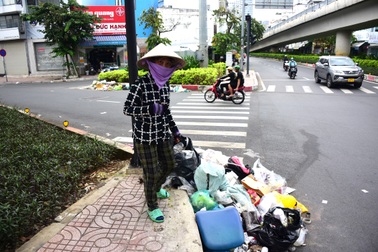 Kiến nghị phạt lao động công ích người xả rác bừa bãi tại TPHCM