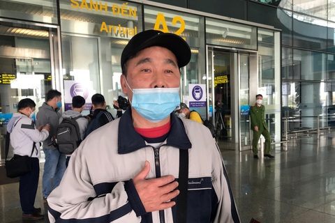 "Tôi rời Ukraine lòng ngổn ngang, tài sản bao năm tích cóp đang nằm lại đó"