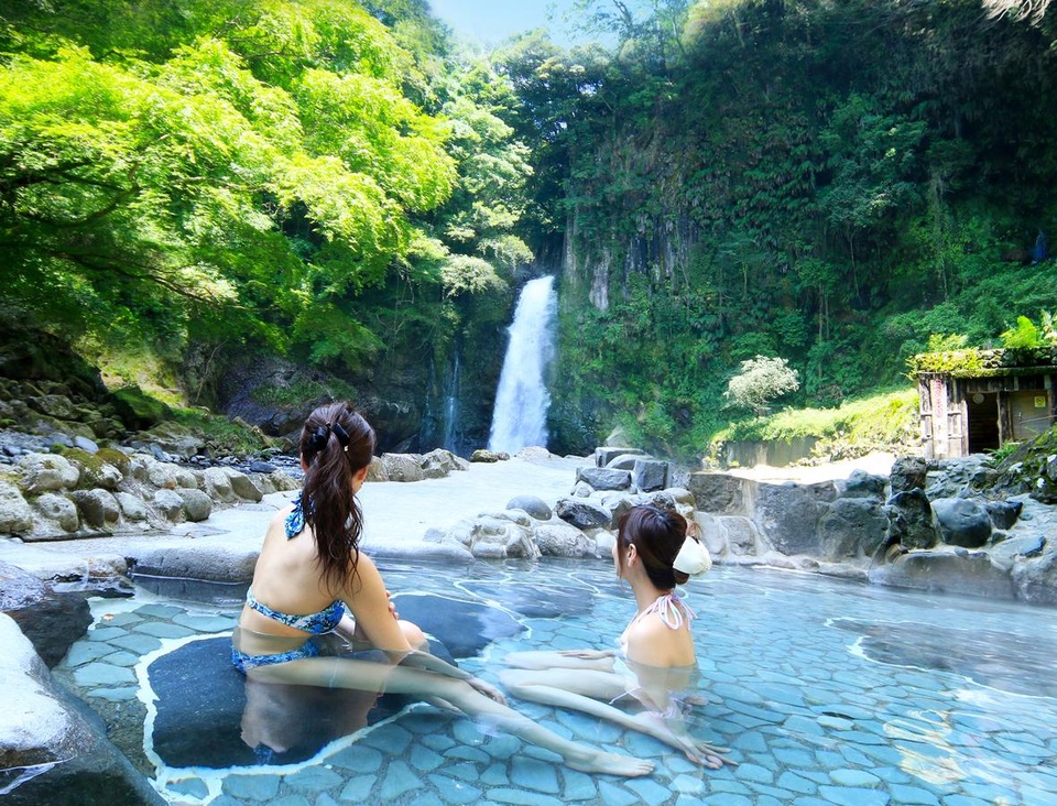 Tắm onsen ngầm dưới lòng đất tại thác bảy nước - 5 Tắm onsen ngầm dưới lòng đất tại thác bảy nước - 5