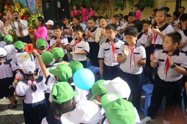 Muôn lý do “chạy” trường điểm