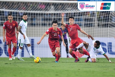 Những chủ nhân đầu tiên nhận vé xem AFF Cup 2018 tại Việt Nam