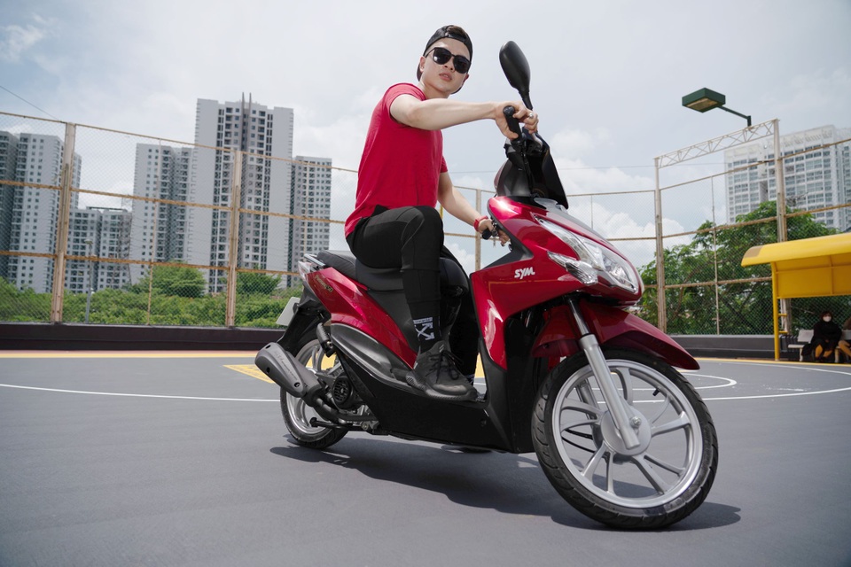 Những mẫu xe 50cc phù hợp cho học sinh, sinh viên đến trường - 3 Những mẫu xe 50cc phù hợp cho học sinh, sinh viên đến trường - 3