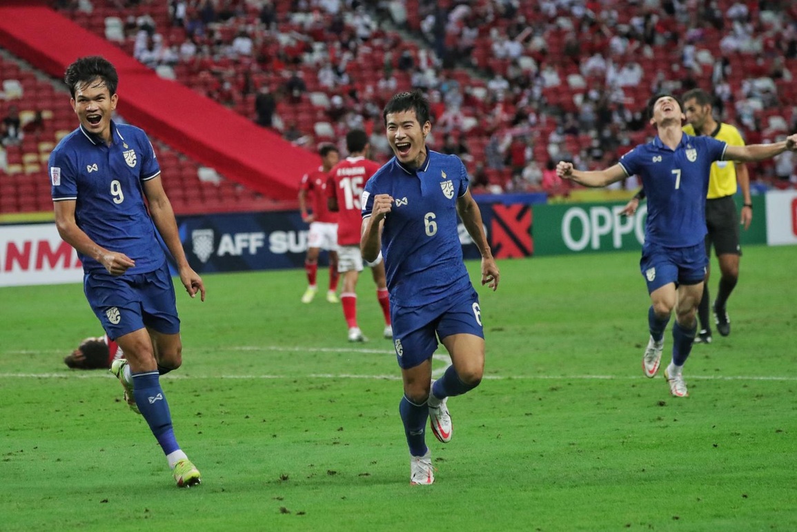 Báo Thái Lan chọn Quang Hải vào đội hình tiêu biểu AFF Cup 2020 - 2 Báo Thái Lan chọn Quang Hải vào đội hình tiêu biểu AFF Cup 2020 - 2
