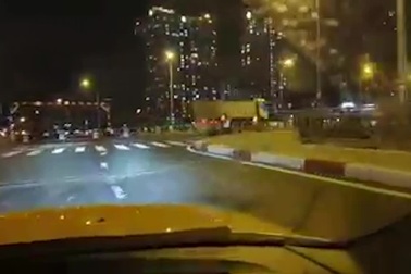 "Hung thần" xe ben náo loạn đại lộ Võ Văn Kiệt