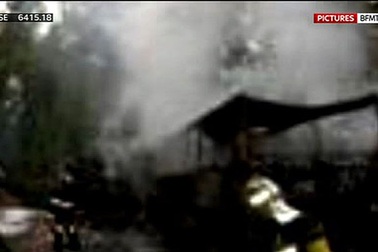 Ít nhất 42 người chết trong vụ tai nạn đường bộ kinh hoàng tại Pháp