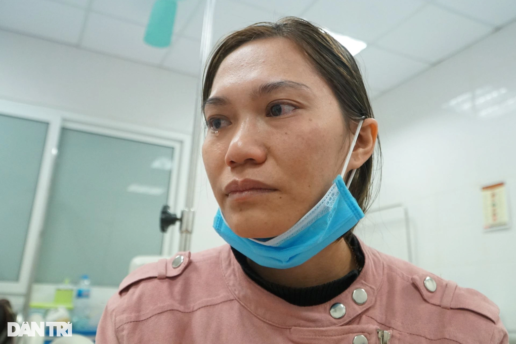 Ngày Tết buồn của người mẹ có 2 con vừa bị tai nạn nghiêm trọng - 2 Ngày Tết buồn của người mẹ có 2 con vừa bị tai nạn nghiêm trọng - 2