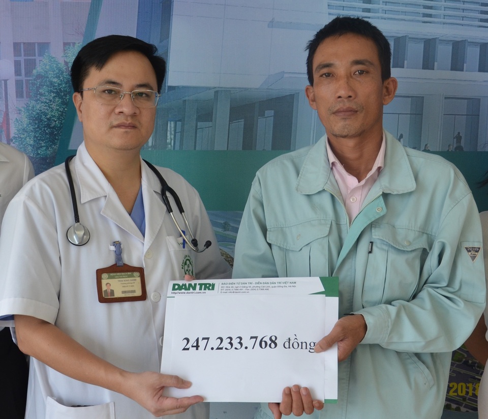 Cô gái nhiễm vi khuẩn tụ cầu vàng: Ở dưới suối vàng em cũng an lòng - 1 Cô gái nhiễm vi khuẩn tụ cầu vàng: Ở dưới suối vàng em cũng an lòng - 1