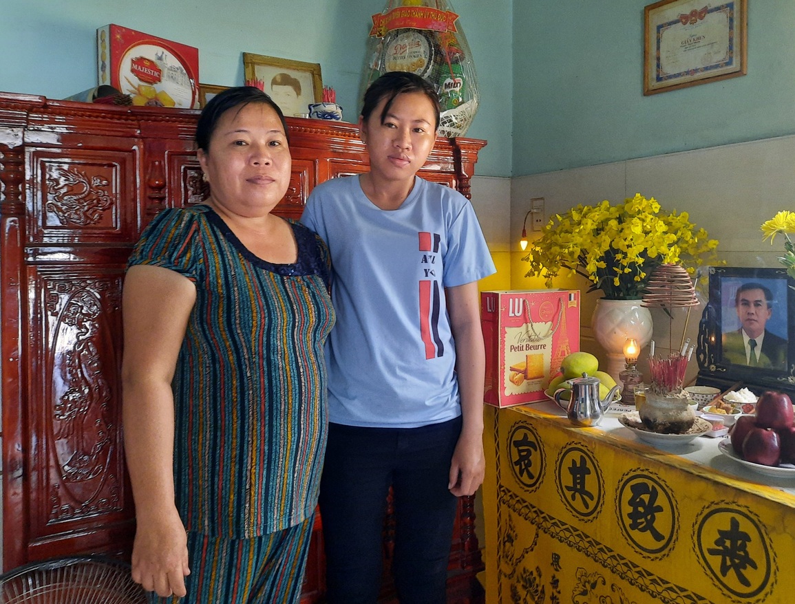 Chồng, cha mất rồi, gia đình tôi như nhà không cột! - 1 Chồng, cha mất rồi, gia đình tôi như nhà không cột! - 1