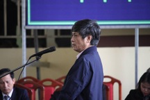 Xử vụ đánh bạc nghìn tỷ: Cựu Thiếu tướng Nguyễn Thanh Hóa phản cung