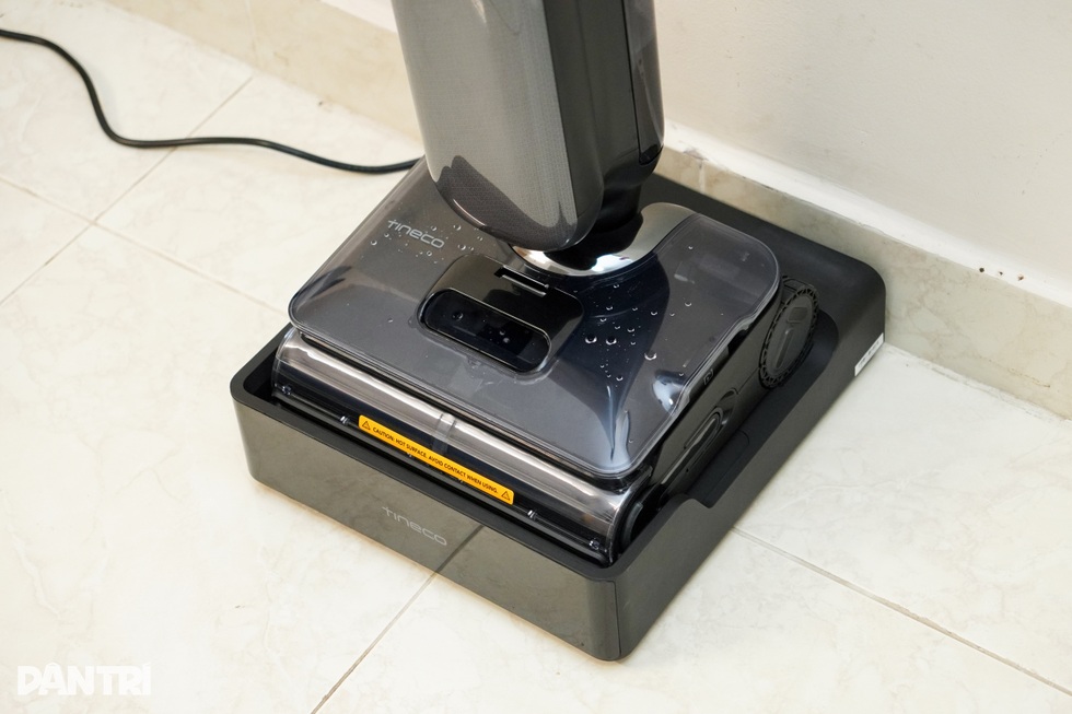 Trải nghiệm máy hút bụi lau nhà cầm tay tích hợp AI, dùng hơi nước nóng - 36 Trải nghiệm máy hút bụi lau nhà cầm tay tích hợp AI, dùng hơi nước nóng - 36