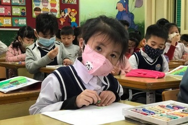Hà Nội tiếp tục giãn cách: Học sinh lớp 1,2 được bỏ bài kiểm tra học kỳ II