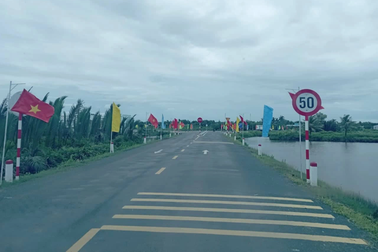 Phá thế độc đạo "con đường thủy sản" từ Bạc Liêu đi các tỉnh