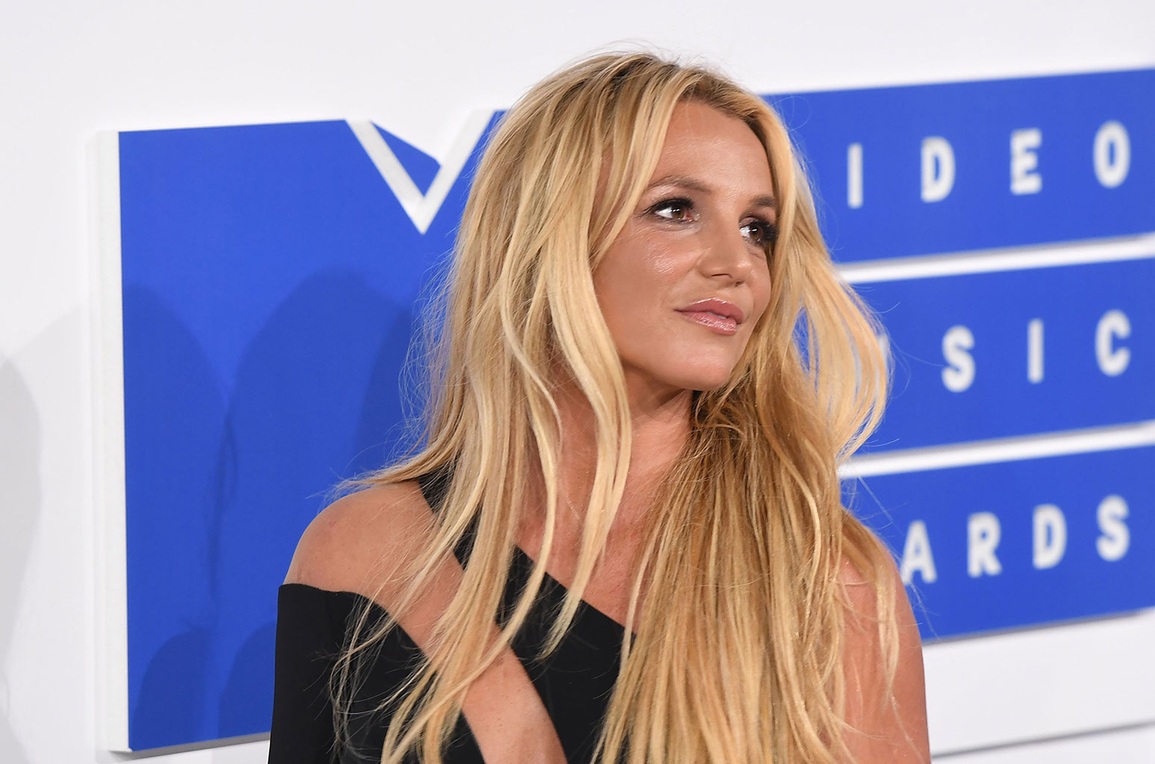 Britney Spears ngầm so sánh mình với Marilyn Monroe khi đăng ảnh khỏa thân - 5 Britney Spears ngầm so sánh mình với Marilyn Monroe khi đăng ảnh khỏa thân - 5