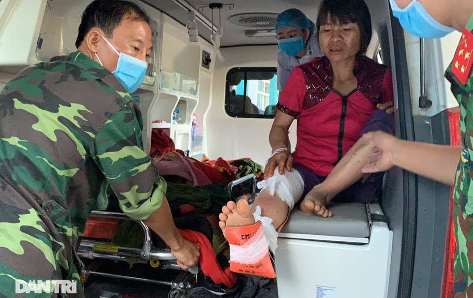 Gặp người hùng đi bộ 40 km cứu sống 2 người vụ sạt lở đất ở Trà Leng - 6 Gặp người hùng đi bộ 40 km cứu sống 2 người vụ sạt lở đất ở Trà Leng - 6