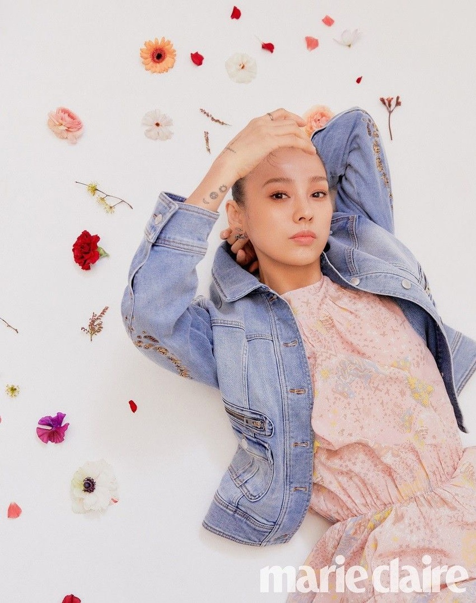 Lee Hyori hé lộ lý do lựa chọn chàng nhạc sĩ nghèo làm chồng - 5 Lee Hyori hé lộ lý do lựa chọn chàng nhạc sĩ nghèo làm chồng - 5