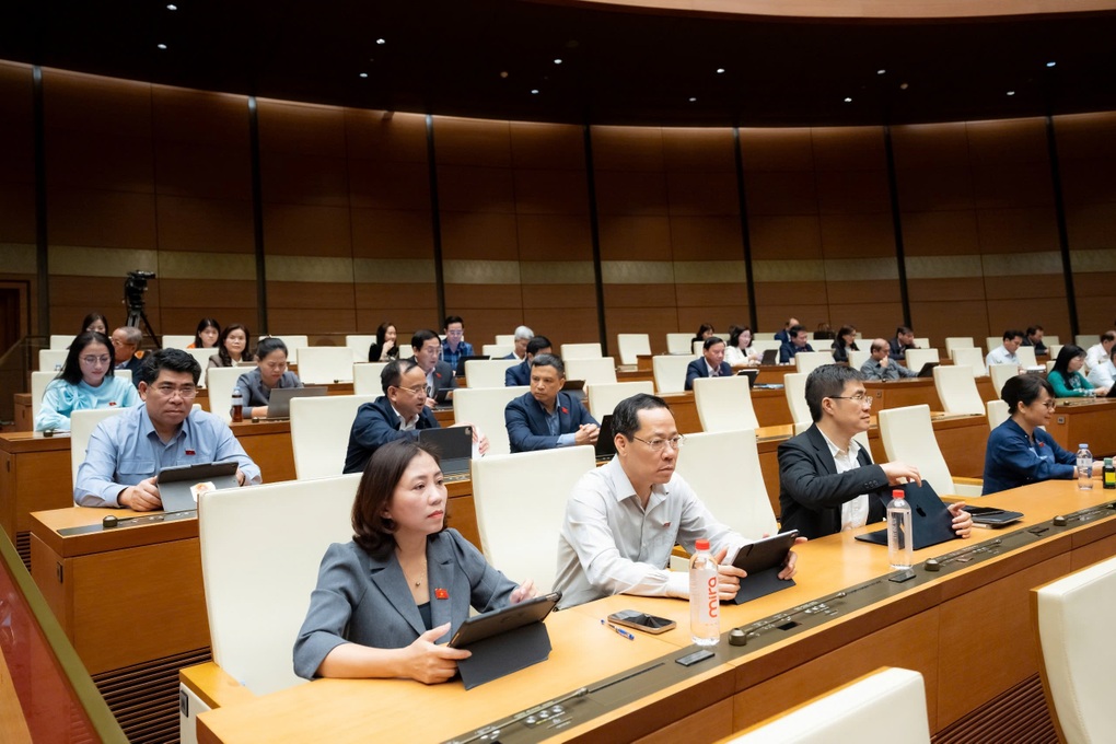 Chính phủ đề xuất chủ tịch xã phải tiếp dân ít nhất 2 ngày trong tháng - 2