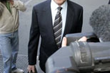 "Ông trùm" F1 “thác loạn” kiểu phát xít