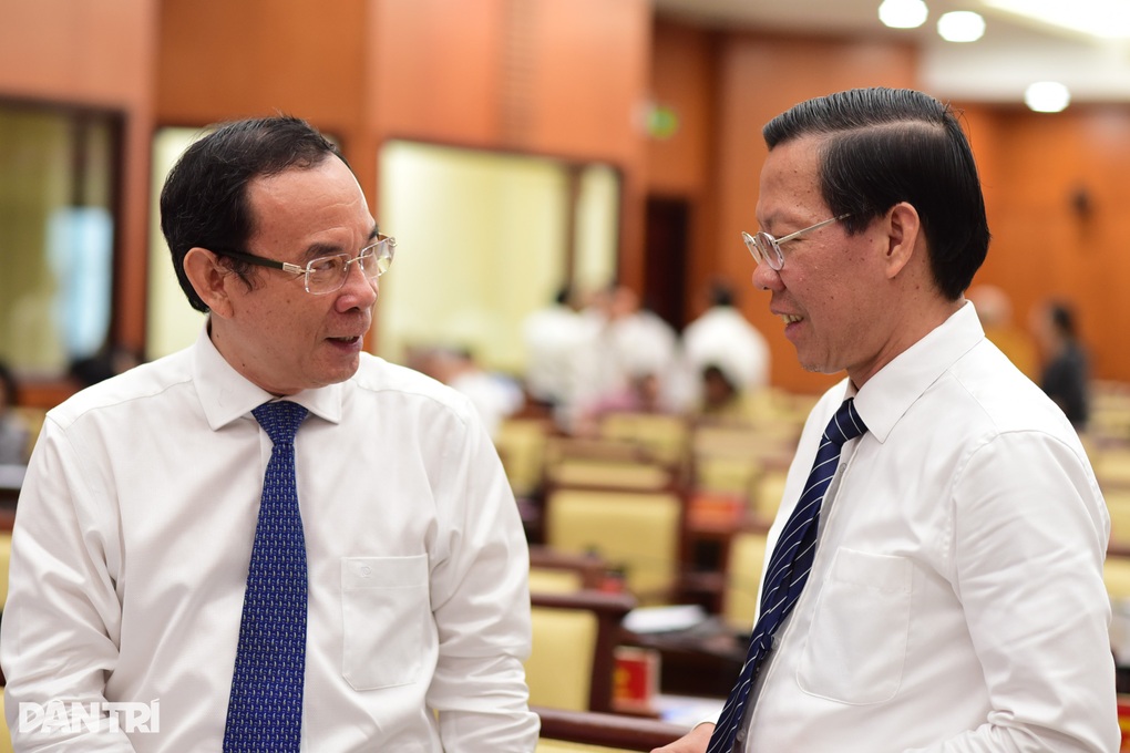 Lời cam kết của tân Phó Chủ tịch UBND TPHCM Nguyễn Văn Dũng - 3 Lời cam kết của tân Phó Chủ tịch UBND TPHCM Nguyễn Văn Dũng - 3