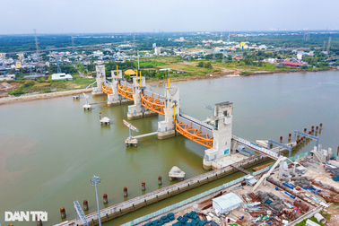 Cận cảnh siêu dự án chống ngập 10.000 tỷ đồng ở TPHCM trễ hẹn hơn 4 năm