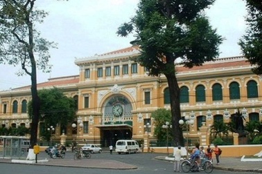 Bưu điện Trung tâm TPHCM được chiếu sáng mỹ thuật 