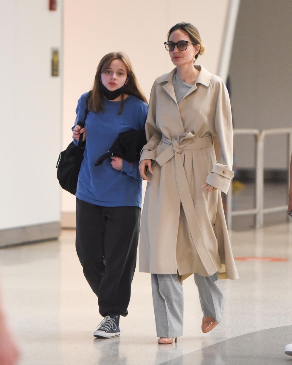 Angelina Jolie tìm niềm an ủi bên cô con gái 15 tuổi giữa bộn bề lo toan - 6