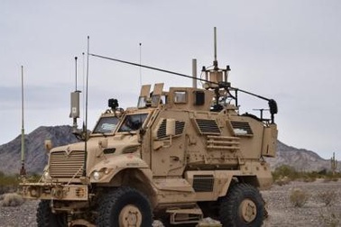 Xe tác chiến điện tử Mỹ vô hiệu mọi vật liệu nổ