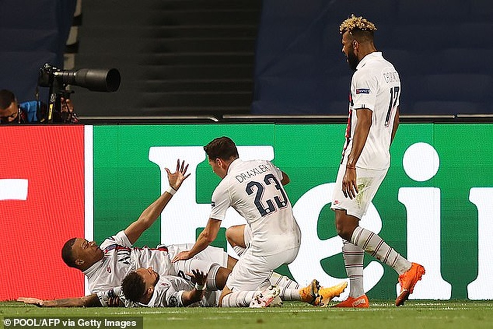 PSG - Leipzig: Một bước đến thiên đường - 1