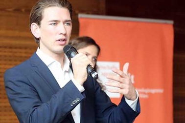 Những cái nhất của tân Ngoại trưởng Áo 27 tuổi