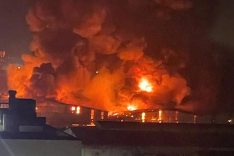 Lửa bao trùm, thiêu rụi xưởng sản xuất rộng hàng nghìn mét vuông ở Bắc Ninh