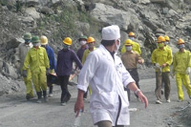 Thi thể thứ 18 được đưa ra nguyên vẹn