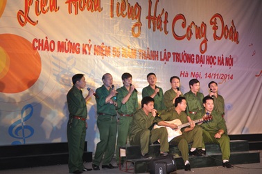 ĐH Hà Nội kỷ niệm 55 năm thành lập và đón nhận bằng khen Chính phủ