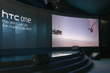 HTC One X chính thức "trình làng" tại Việt Nam