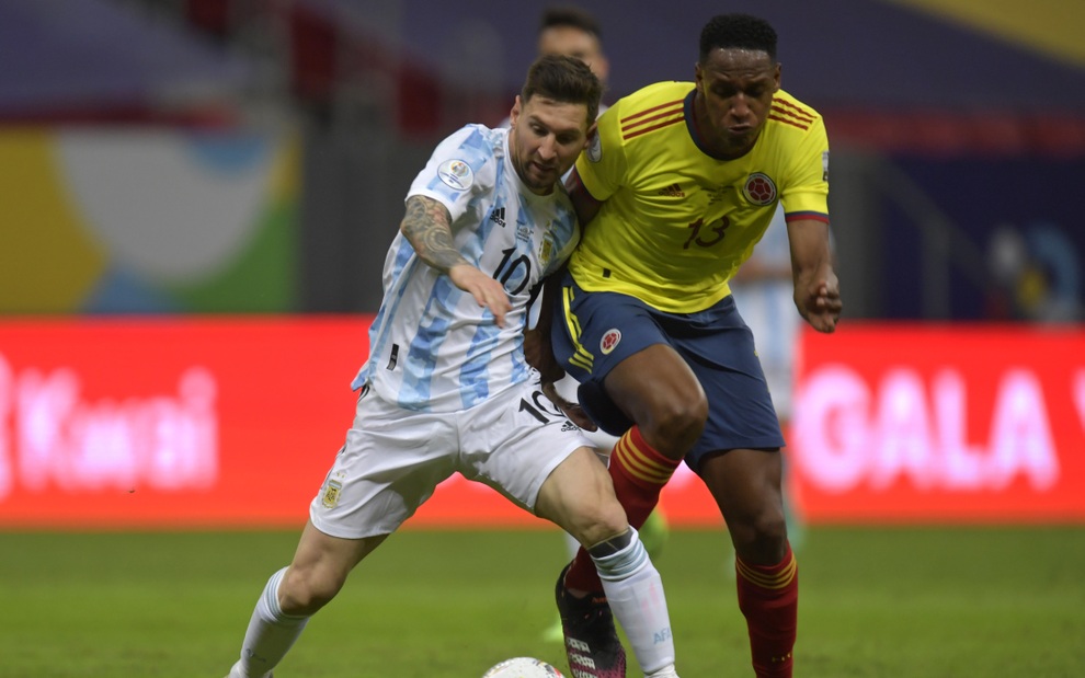 Bị Messi khiêu khích và chế giễu, đồng đội cũ nói gì? - 1 Bị Messi khiêu khích và chế giễu, đồng đội cũ nói gì? - 1