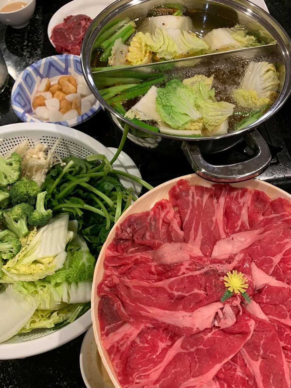 Minh Tuyết trồng rau ở biệt thự, phản ứng bình luận “khoe giàu sang” tại Mỹ - 20 Minh Tuyết trồng rau ở biệt thự, phản ứng bình luận “khoe giàu sang” tại Mỹ - 20