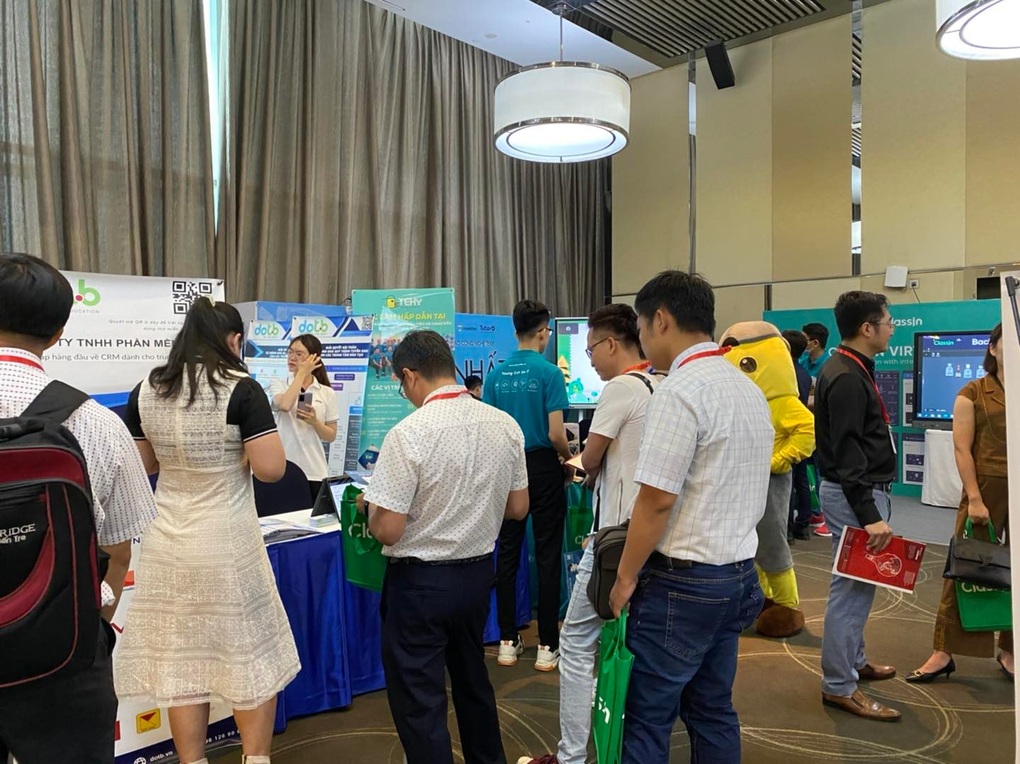 Triển lãm Công nghệ Giáo dục 2023: Định hình tương lai Edtech tại Việt Nam - 4 Triển lãm Công nghệ Giáo dục 2023: Định hình tương lai Edtech tại Việt Nam - 4