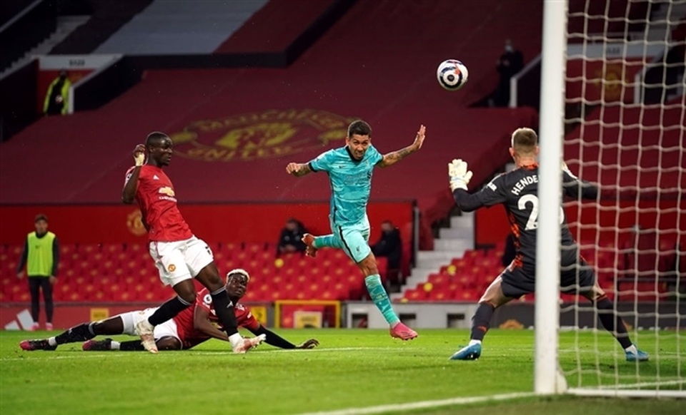 Man Utd thua thảm Liverpool: Cái chết nguy hiểm - 3 Man Utd thua thảm Liverpool: Cái chết nguy hiểm - 3