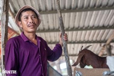 Nơi “gió như phang, nắng như rang” tan hoang sau trận lũ lịch sử