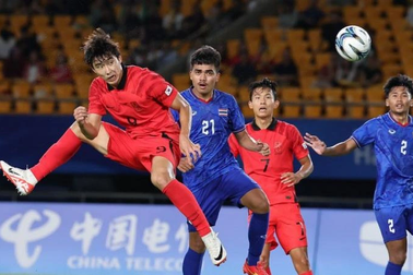 HLV Olympic Thái Lan đau xót khi đội nhà thua đậm Hàn Quốc