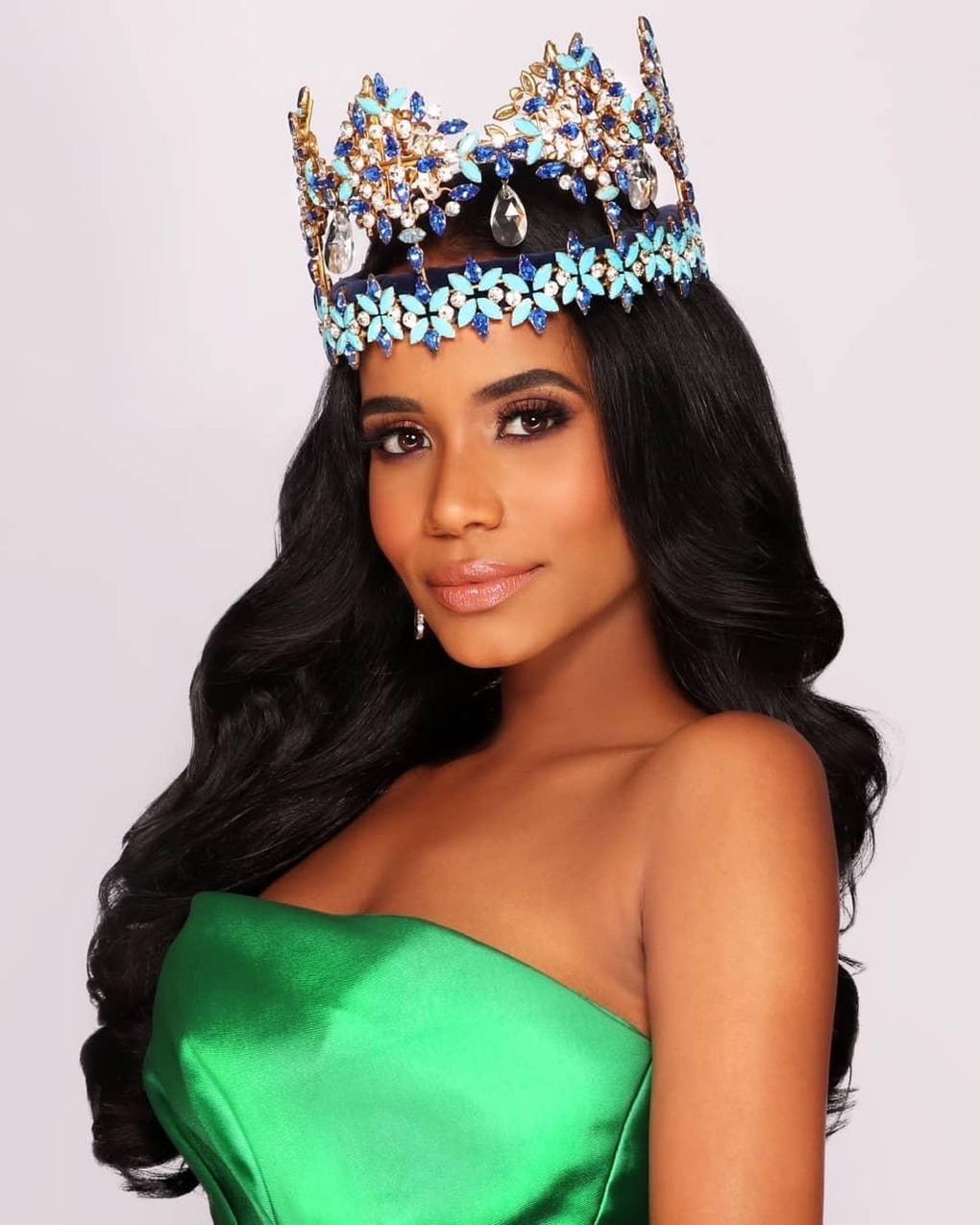 Miss World Vietnam 2022 công bố dàn khách mời đặc biệt tham dự chung kết tại MerryLand Quy Nhơn - 3 Miss World Vietnam 2022 công bố dàn khách mời đặc biệt tham dự chung kết tại MerryLand Quy Nhơn - 3