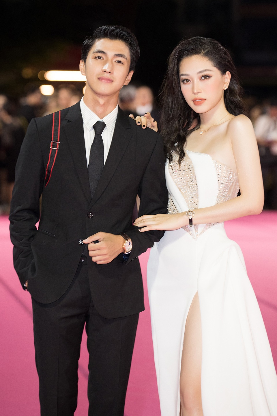 Những chuyện tình hot girl, hot boy tốn giấy mực trong năm 2020 - 5 Những chuyện tình hot girl, hot boy tốn giấy mực trong năm 2020 - 5