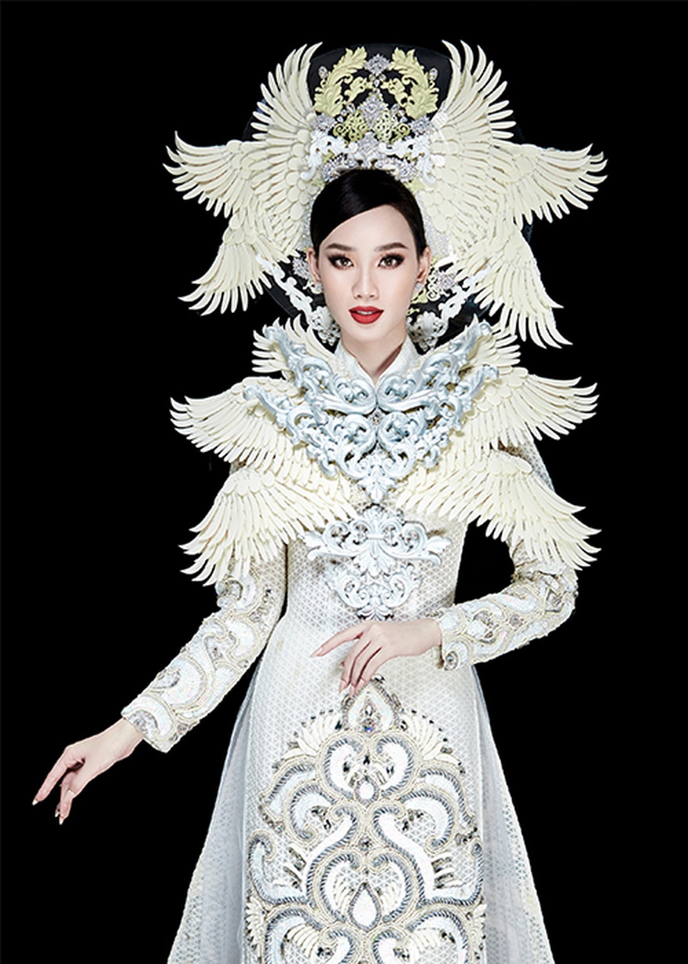 Vì sao Ái Nhi bị giữ trang phục trước cuộc thi Miss Intercontinental? - 7 Vì sao Ái Nhi bị giữ trang phục trước cuộc thi Miss Intercontinental? - 7
