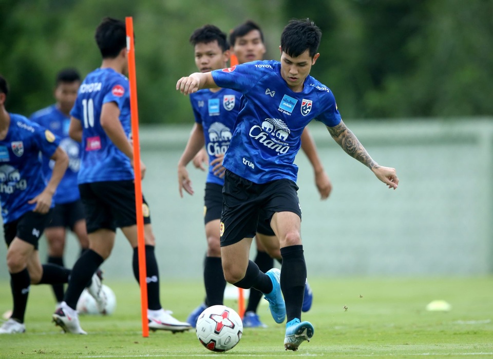 HLV Akira Nishino tuyên bố vượt mặt đội tuyển Việt Nam trong năm 2021 - 6