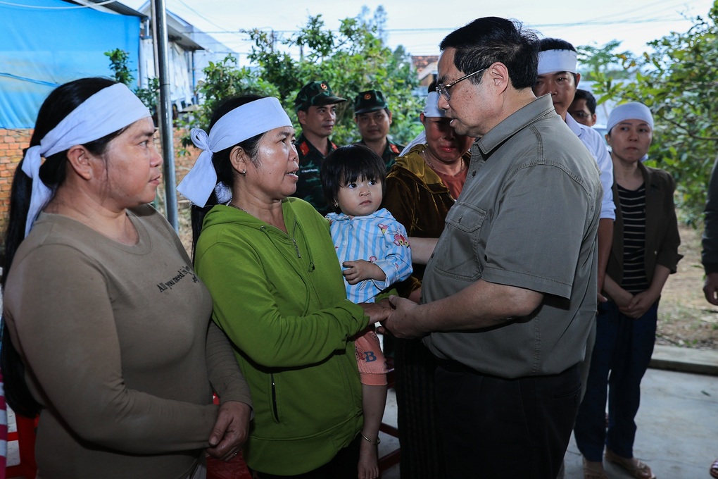 Triển khai chiến dịch Quang Trung thần tốc dựng lại nhà cho người dân - 1